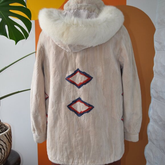 AZTEC REAL MINK COAT - Picture 8 of 13